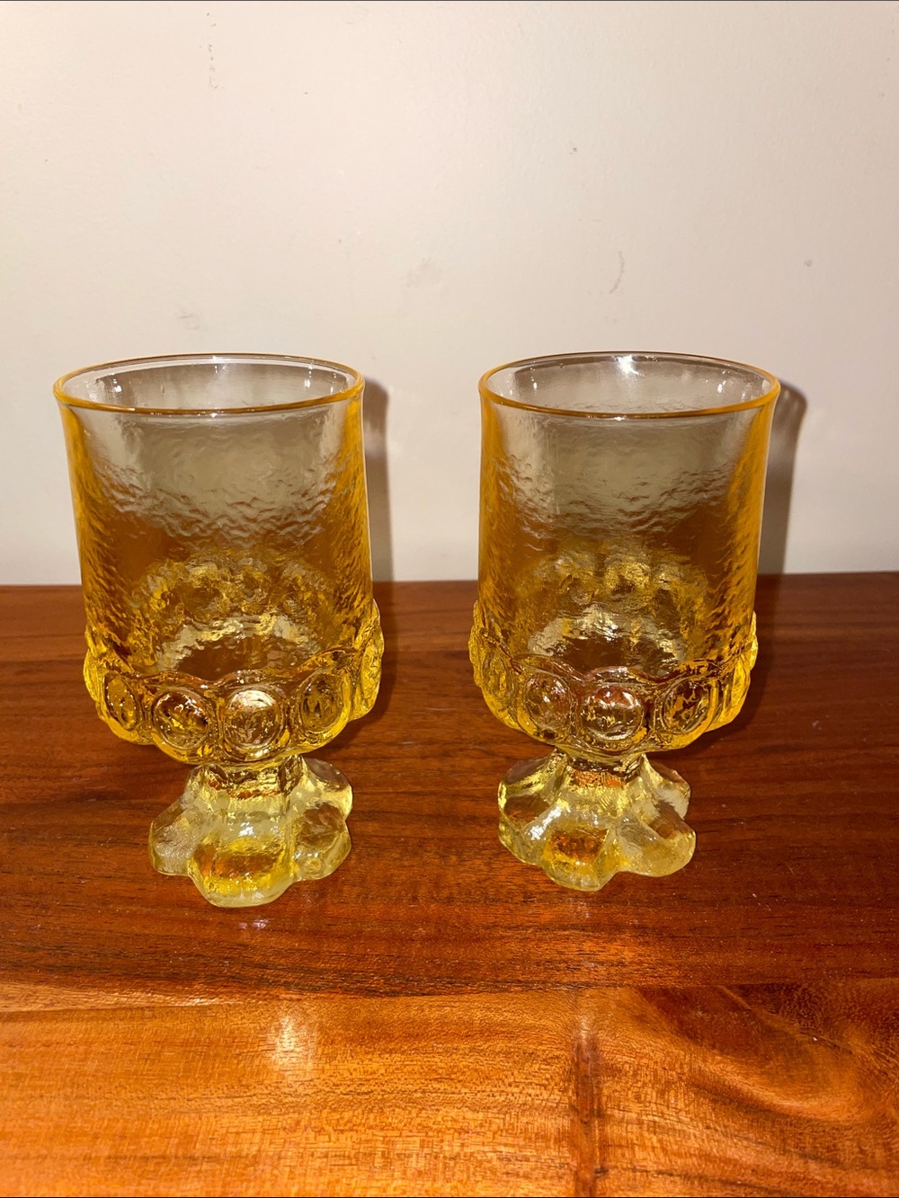 Vintage MCM tiffin Franciscan Madeira glasses corn silk yellow brutalist goblets